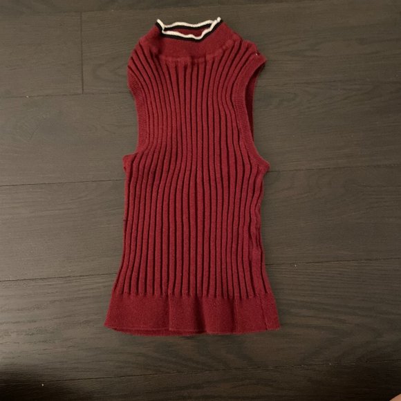 Knit Mock Neck Sleeveless Top